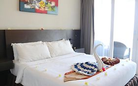 アメッド ドリーム イブス ビーチ クラブ